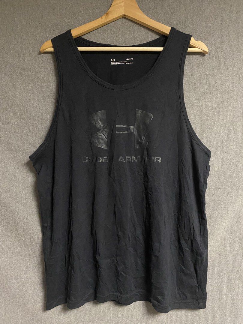 Under Armour Sleeveless (Category: Tshirts & Polo Shirts ) located in Cabuyao City. Submitted by ukaythriftshirt (Listing ID 1465526333, Image 1). Description: Under armour Tank top Excellent Condition Large Dimes 21-28 Color rate 9/20 No hard issue just need wash - 280 .
