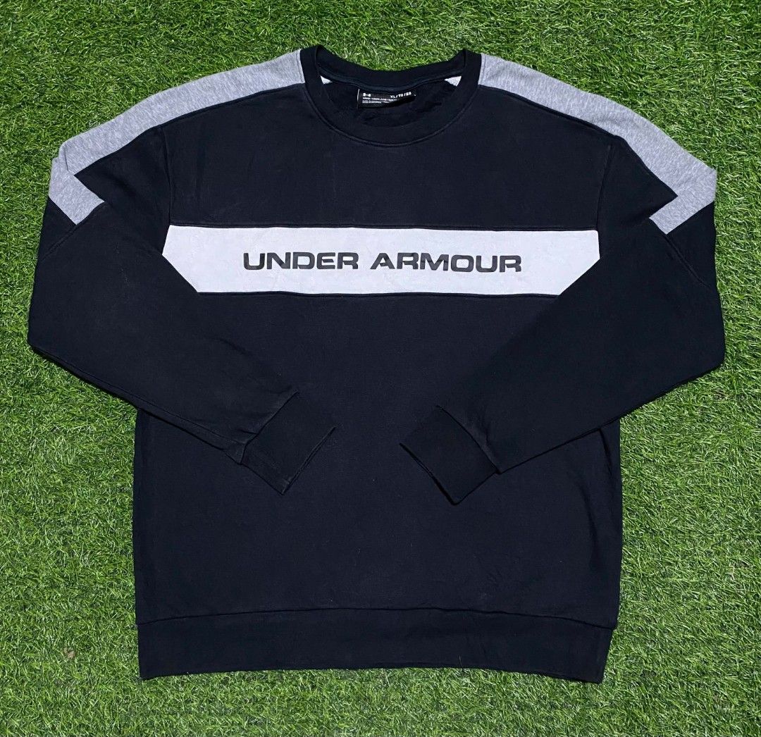 Under Armour Sweatshirt (Category: Coats, Jackets and Outerwear) located in Bacolod City. Submitted by belleza_030299 (Listing ID 1465528841, Image 1). Description: Excellent Condition No issue colorate 10/10 Complete tags.