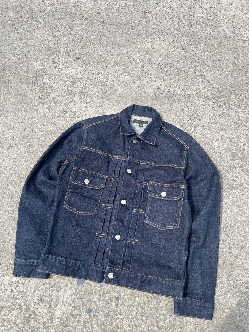 Uniqlo Type 2 Denim Jacket (Category: Coats, Jackets and Outerwear) located in Cavite. Submitted by kulotjunks (Listing ID 1465422282, Image 2). Description: Uniqlo Type 2 Denim Jacket Size: Small Width: 21 Length: 24 Shoulder: 18 Sleeve: 23 Excellent Condition 🏷️ Price: ₱1580.