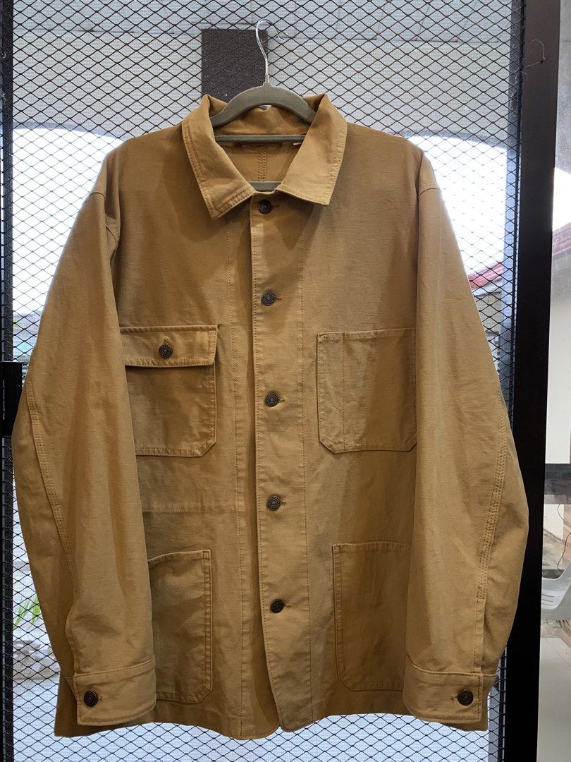 Uniqlo utility Jacket (Category: Coats, Jackets and Outerwear) located in Cagayan de Oro. Submitted by emssdiap11 (Listing ID 1465467386, Image 1). Description: Brandnew like Condition uniqlo Original Good for Outer wear and Designs 23x29 .