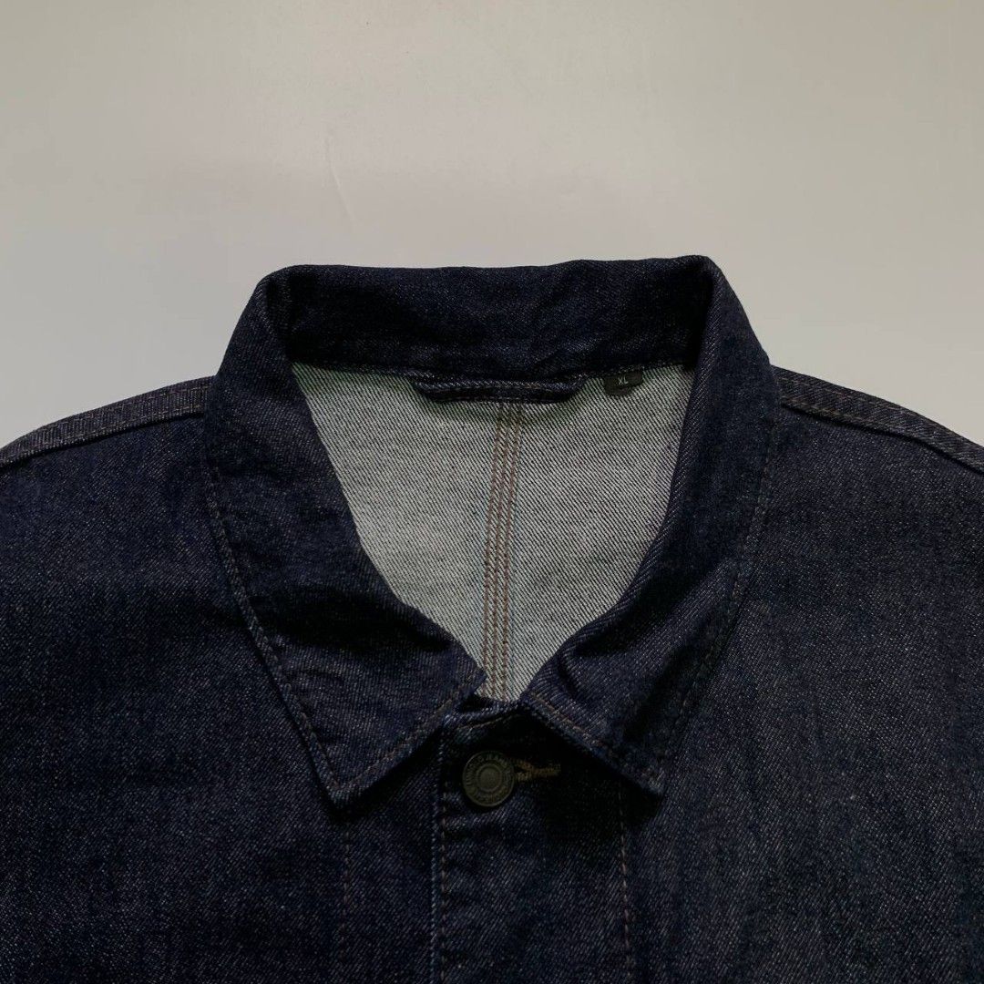UNIQLO UTILITY JACKET (INDIGO) (Category: Coats, Jackets and Outerwear) located in Puerto Princesa. Submitted by terrificgarments (Listing ID 1465112935, Image 2). Description: UNIQLO UTILITY JACKET (INDIGO) ₱600 + Shipping fee Size XL on Tag Width: 23.5 Length: 31 Issue: None Excellent condition 📌 COLOR MAY VARY DUE TO LIGHTING 📌 ALREADY WASHED 📌 Payment First 📌 No COD 📌 Courier: J&T.
