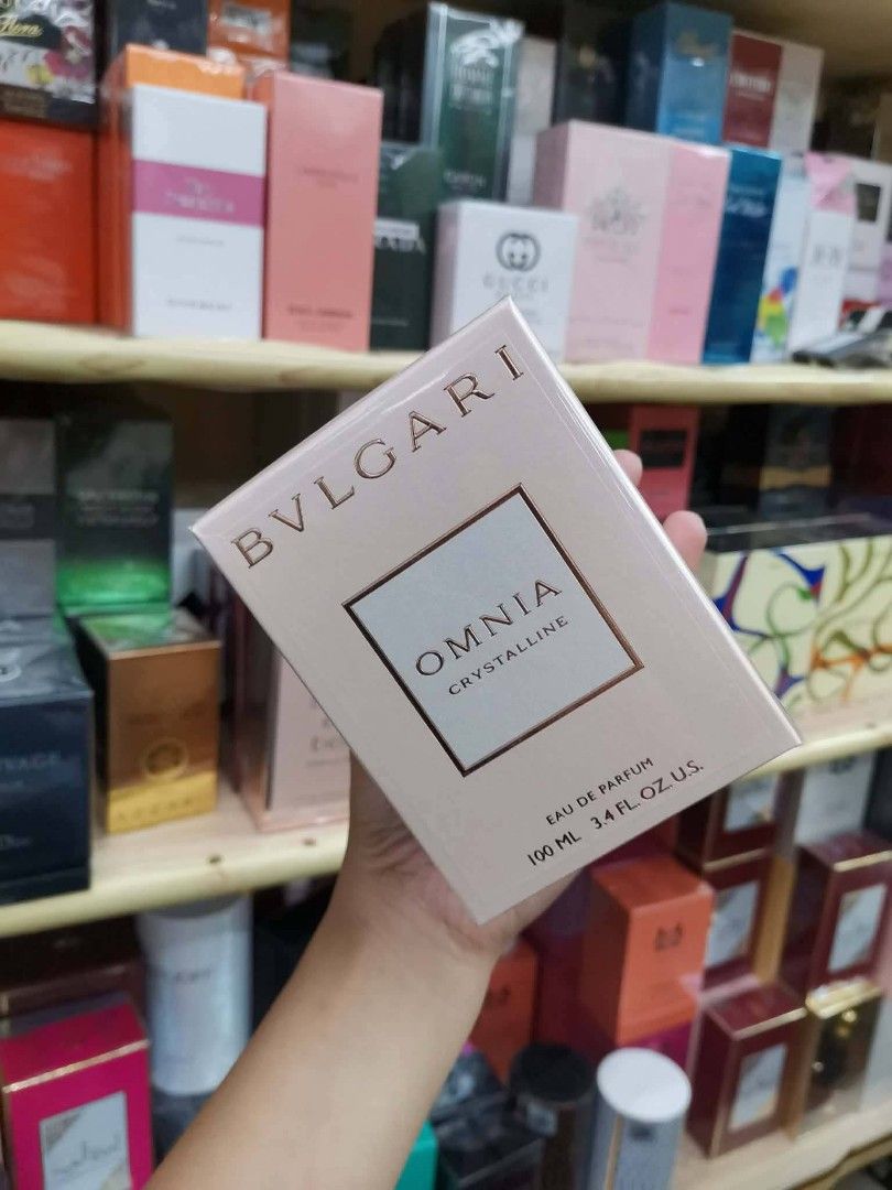 Us testers perfumee (Category: Fragrance & Deodorants) located in Quezon City. Submitted by yzzabelle_1203 (Listing ID 1465427962, Image 2). Description: US TESTERS perfume oil-based💯 long lasting💯 strong projections💯 dm me or message my efviii acc. Yzzabelle Finds ( naka sleeveless dress and naka sideview ang atake 😂).