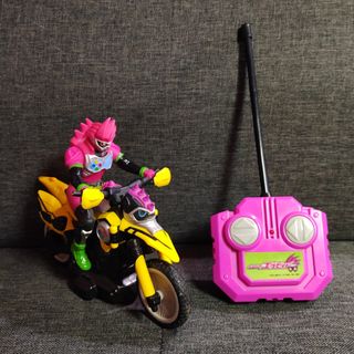 (Category: ) located in . Submitted by aimoontoys (Listing ID 1465437254, Image 1). Description: .