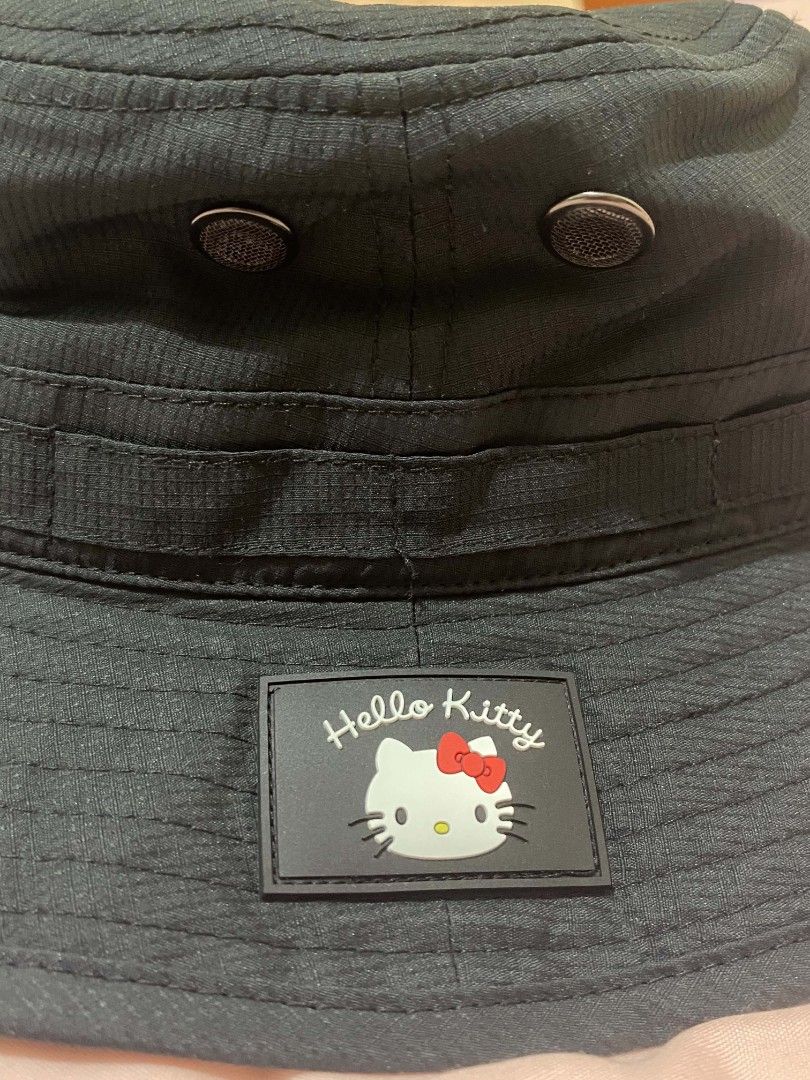 UV Cut Hello Kitty Sanrio Black Bucket Hat (Category: Hats & Beanies) located in Iba. Submitted by yunqiz (Listing ID 1465497755, Image 2). Description: UV cut tags were pictured.