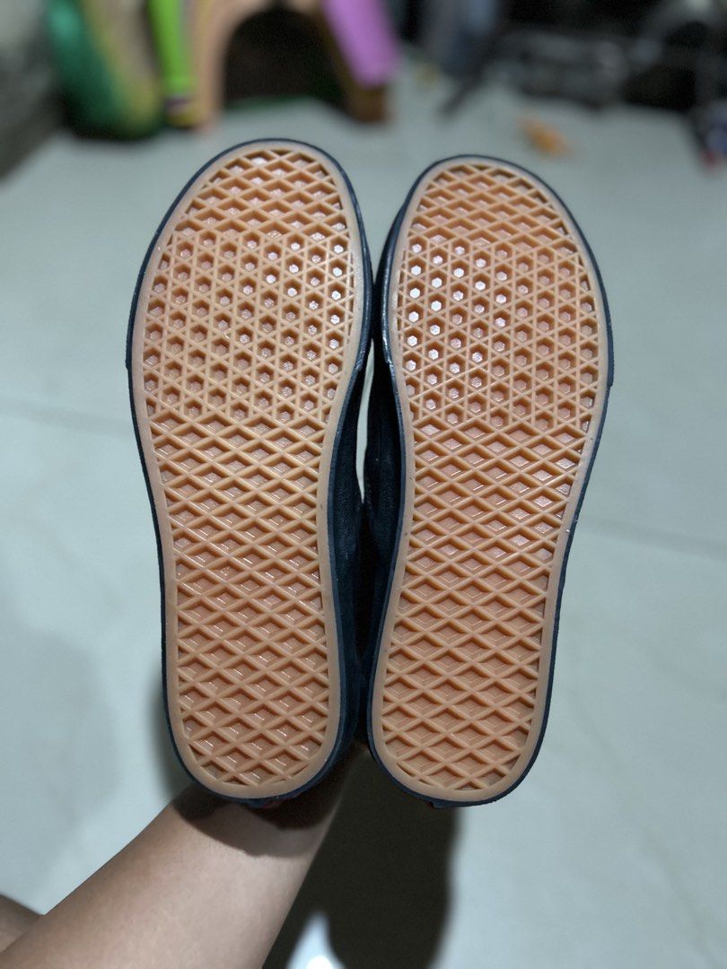 Vans (Category: Sneakers) located in Cebu City. Submitted by cyrilk1cks (Listing ID 1465413487, Image 3). Description: .