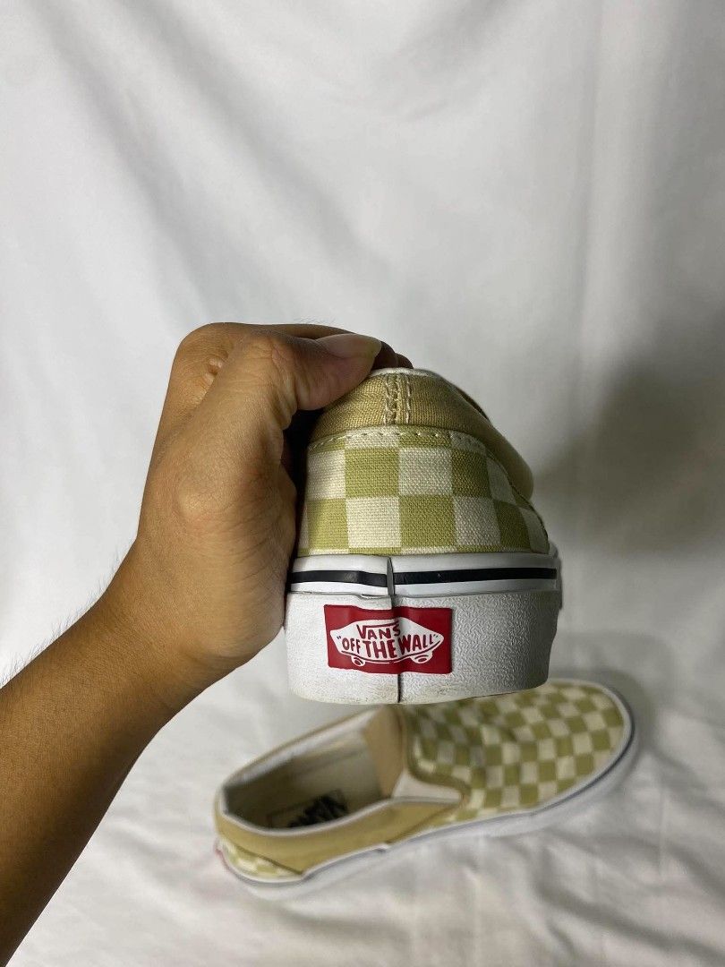 Vans Classic Slip-on (Cream Checker Board) (Category: Sneakers) located in Manila. Submitted by redsbrandedapparel (Listing ID 1465483735, Image 3). Description: Location: North Caloocan UNISEX Size: 7.5 (US Men) 9.0 (US Women) 40.0 (EUR).