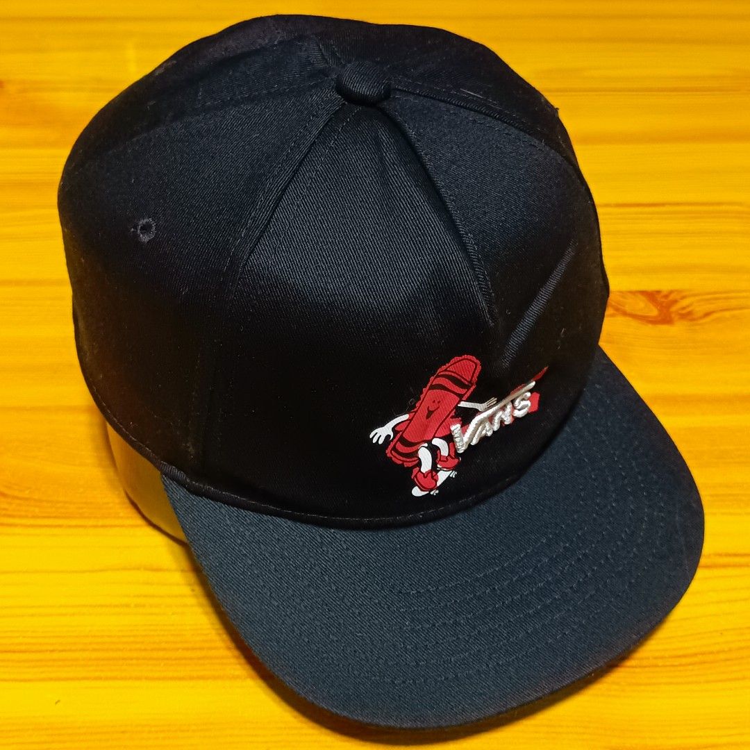 Vans x Crayola Cap (Category: Caps & Hats) located in Maramag. Submitted by thrifty777 (Listing ID 1465483018, Image 1). Description: Authentic Vans Brand New Condition Location Maramag Bukidnon.