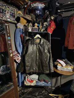 (Category: ) located in . Submitted by genesisllo24149 (Listing ID 1465549016, Image 1). Description: .