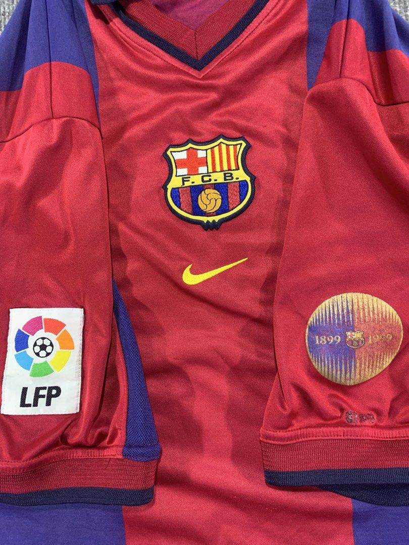 Vintage Barcelona HomeKit (Category: Tshirts & Polo Shirts ) located in Dumaguete. Submitted by dailywear6200 (Listing ID 1465490765, Image 3). Description: Vintage Barcelona HomeKit XL-2XL Width 24.5 Length 27.5 Good condition .
