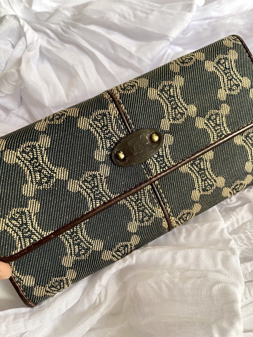 Vintage Celiné Macadam Denim Wallet (Category: Luxury Bags & Wallets) located in Quezon City. Submitted by vintagemuseco.ph (Listing ID 1465472880, Image 2). Description: Original From Japan Minor scratches sa leather trim Money back.