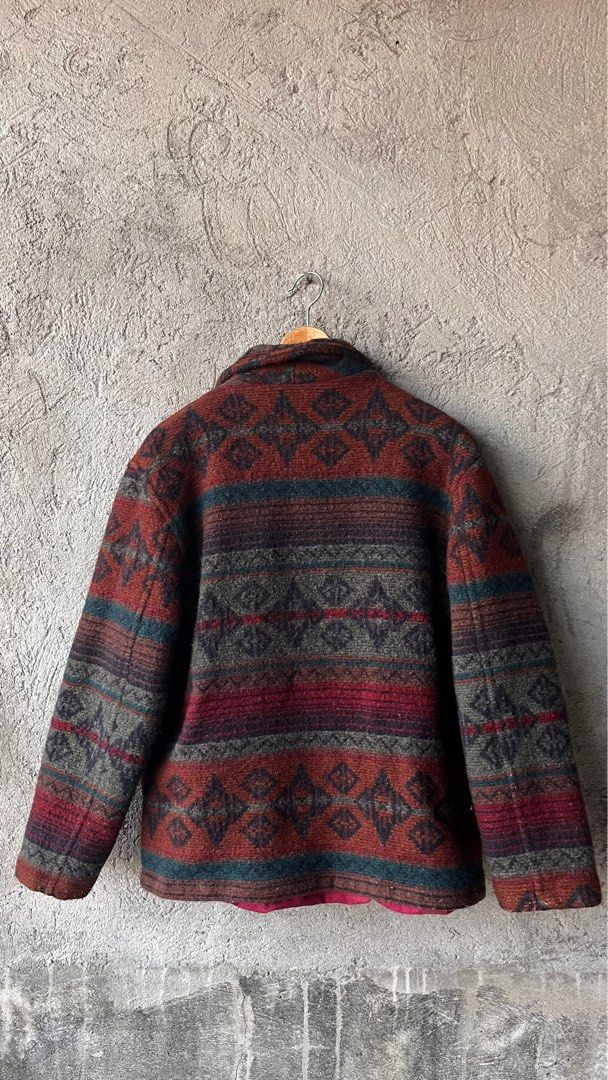 Vintage l.l.bean Wool Fleece Jacket (Category: Coats, Jackets and Outerwear) located in Cabuyao City. Submitted by kisyana (Listing ID 1465394146, Image 2). Description: .