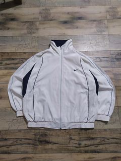 (Category: ) located in . Submitted by thriftnimarz (Listing ID 1465440178, Image 1). Description: .