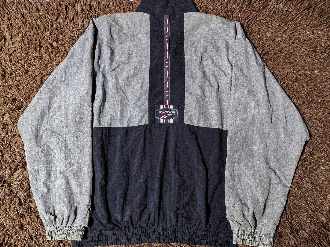 Vintage Reebok Track Jacket (Category: Coats, Jackets and Outerwear) located in San Juan City. Submitted by reddvelasquez4298 (Listing ID 1465457545, Image 2). Description: Vintage Reebok Track Jacket 24.5 Width 27.5 Length Good Condition Issues slice pero hindi naman siya butas hindi siya tumagos sa ka bilang tela, stains, minor scratch. Check photos 😊 700 pesos PM.