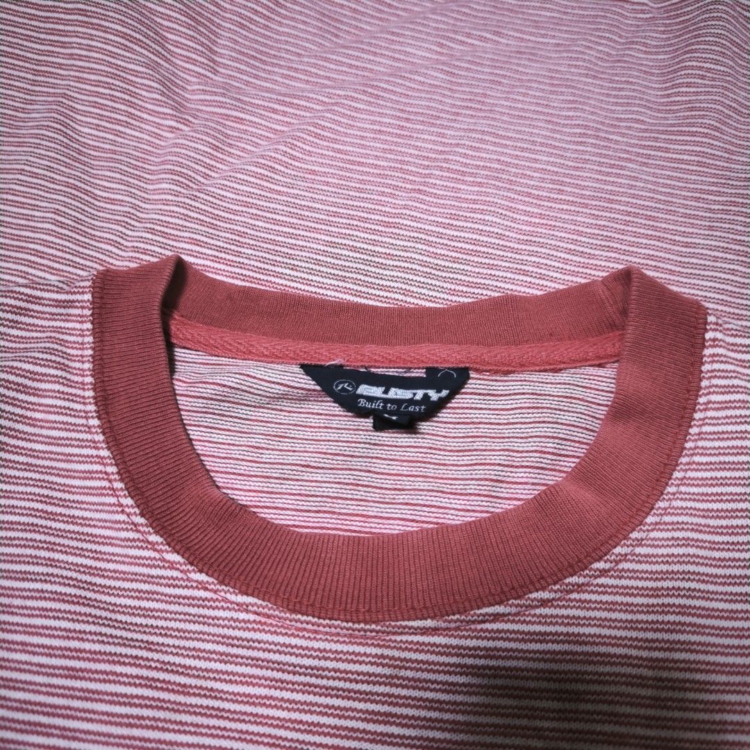 Vintage Rusty Surf Wear Medium Stripe tee (Category: Tshirts & Polo Shirts ) located in Guimba. Submitted by naztystuff (Listing ID 1465419848, Image 3). Description: size Medium 20x27 Excellent.