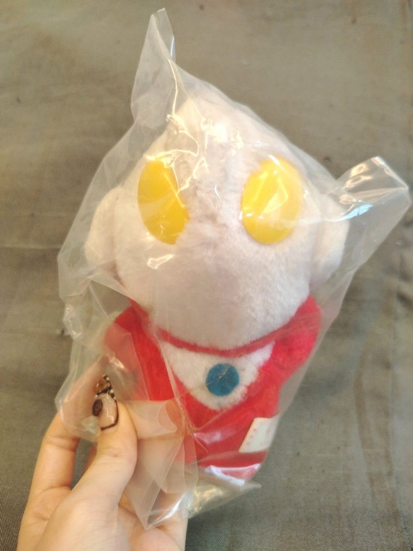 Vintage Ultraman Mini Plushie (Category: Plushies & Soft Toys) located in San Fernando. Submitted by jpmarketplace2023 (Listing ID 1465487183, Image 1). Description: 💚 All items are authentic from Japan. 💛 MOP: GCash (❌️ GCash Protect) 🩵 MOD: LBC only (❌️ S. Checkout, COD, COP) 💙 Meet-up: Vista Mall, San Fernando, Pampanga 💜 All items are on-hand. 🧡 First to pay gets the item first. ❤️ Breakable items are packed with care and caution. Selle