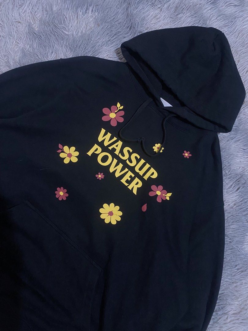 WASSUP POWER (Category: Hoodies) located in Manila. Submitted by hardtofindthings10 (Listing ID 1465405339, Image 2). Description: • WASSUP POWER Size : XL Dimes : 25 x 28 Flaw : NONE EXCELLENT CONDITION Please review the description and all photos carefully before purchasing. Don't hesitate to reach out if you have any questions..
