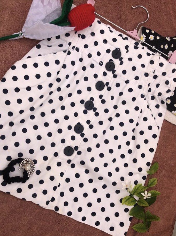 White polka dots button down (Category: Skirts) located in Manila. Submitted by cherub._. (Listing ID 1465513256, Image 1). Description: W 27-30 L 17.