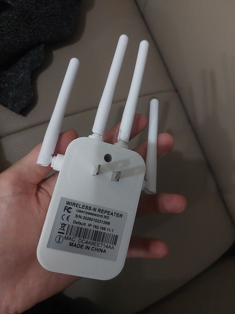 Wireless-N 4-Antenna WiFi Range Extender Repeater AP (Category: Networking) located in Manila. Submitted by fiercemountain_946e32 (Listing ID 1465508697, Image 3). Description: - Color: White - 4 adjustable external antennas for wide coverage - Eliminates WiFi dead zones at home - Direct wall plug design (US 2-prong) - Built-in LED status indicator lights - Default IP: 192.168.11.1 for easy setup.