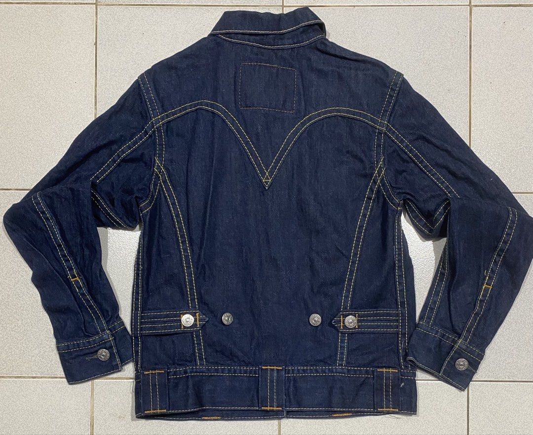 Womens Levis Jacket (Category: Coats, Jackets and Outerwear) located in Mandaue City. Submitted by MJ_80 (Listing ID 1465472076, Image 3). Description: Womens Levis Vintage Blue Denim Western Jacket Medium Dimes: 18 X 23.5 Color rate & Condition: 9.9/10 Price: 1,350 .