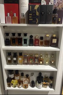 (Category: ) located in . Submitted by ebonyfragrance (Listing ID 1461980423, Image 1). Description: .