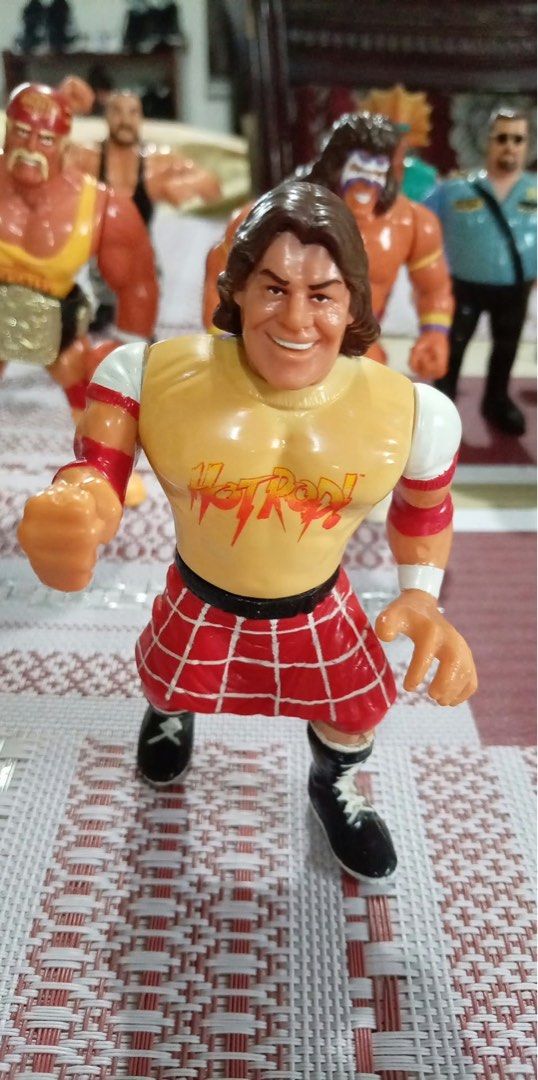 wwf hasbro (Category: Figurines & Statues) located in Paranaque City. Submitted by obin08 (Listing ID 1465417720, Image 2). Description: lot sale.