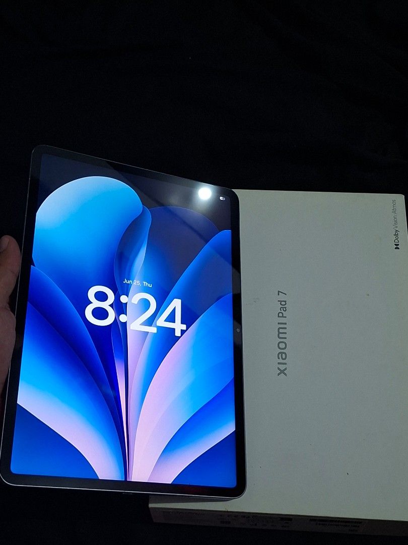 Xiaomi Pad 7 8/256GB Gray (Category: Android) located in Makati City. Submitted by michaelang05 (Listing ID 1460719249, Image 2). Description: 🔥 XIAOMI PAD 7 — 8GB RAM / 256GB 🔥 💯 99% Makinis! ✨ one dents ✅ No hidden issues 🔋 96% Battery Health 🔄 560 Cycle Count 📦 ✔️ Original Box ✔️ Replacement Charger ✔️ Manual 🚀 Smooth performance — perfect for work, study, gaming, streaming & everyday use! 💰 PRICE: ₱17,499 ONLY 📍 Meet-up: Makati 📩 Se