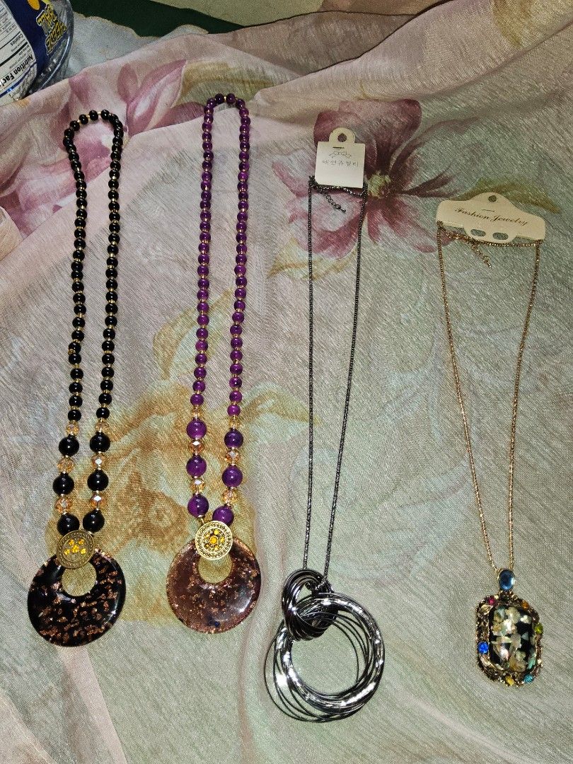 Y2k Gothic Statement Necklaces (Category: Necklaces) located in Taguig. Submitted by ynascorner_ (Listing ID 1465411641, Image 1). Description: price ranges from ₽70-₽150, it varies per design.
