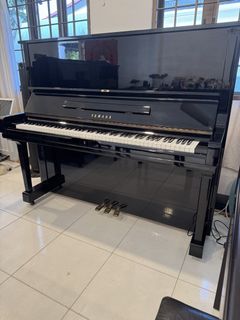 (Category: ) located in . Submitted by pianotunersteven (Listing ID 1465445371, Image 1). Description: .