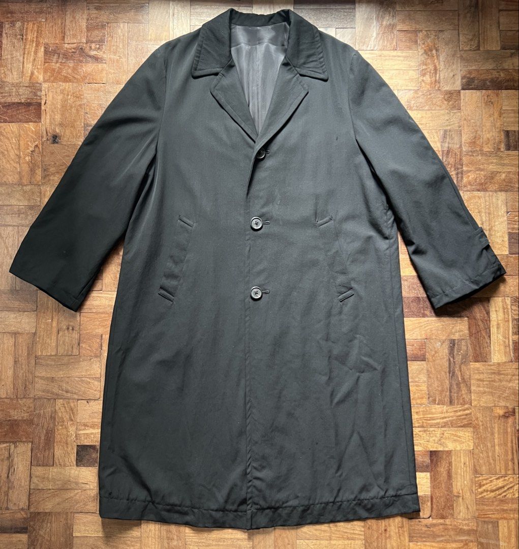 Yohji Yamamoto Fall 1997 trench coat (Category: Luxury Apparel) located in Quezon City. Submitted by raccoonfur (Listing ID 1465417094, Image 1). Description: Y’s for men by Yohji Yamamoto cocoon trench coat. Oversized for that murder of crows look. Has spot stains and moth holes on hem and left chest. Unnoticeable when worn. Amazing slouched drape and movement. For the collectors out there. Flat measurements: Pit to pit 67.5cm/26.5in Shoulders 4
