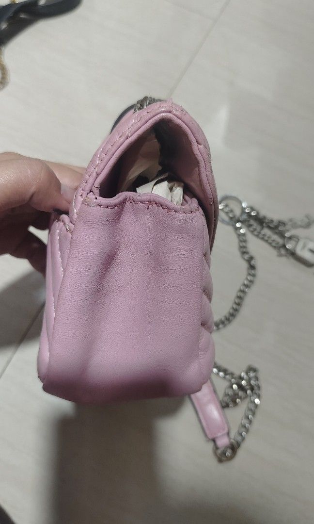 Ysl (Category: Cross-body Bags) located in Caloocan City. Submitted by casseyann26-05661 (Listing ID 1465478647, Image 3). Description: .