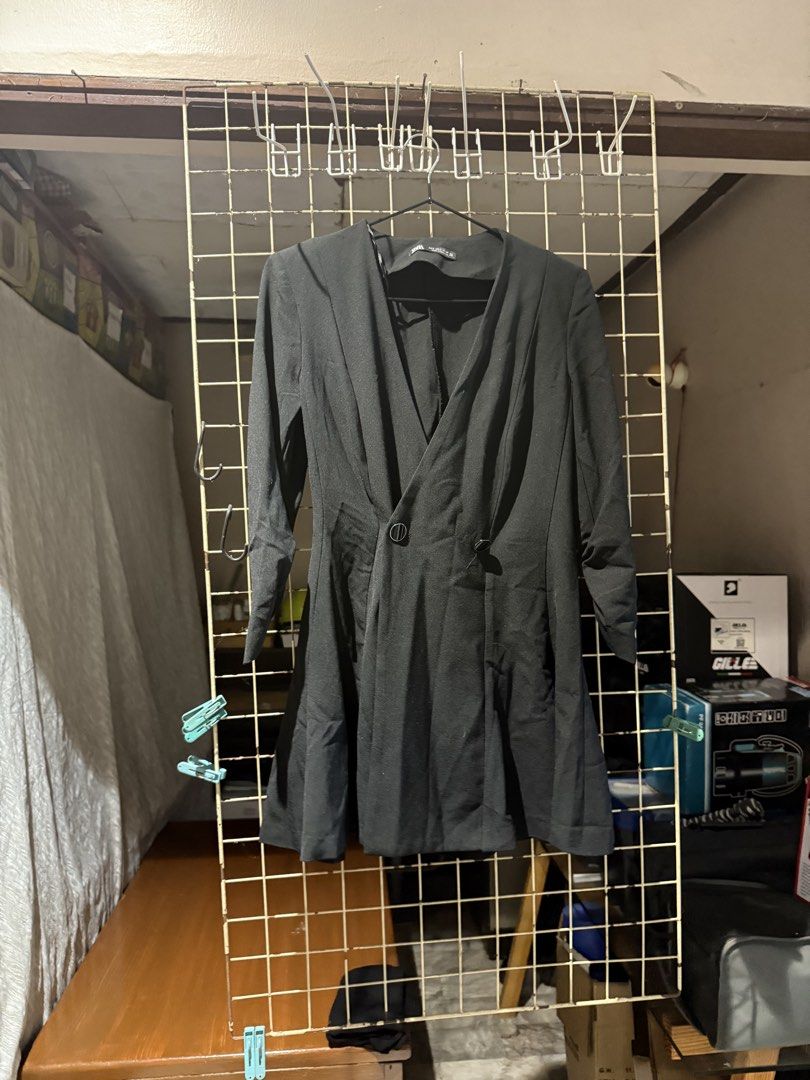 Zara Black Blazer Dress Size S (Category: Dresses) located in Quezon City. Submitted by nsseller (Listing ID 1465506563, Image 1). Description: - Brand: Zara - Size: S (Made in Morocco) - Color: Solid Black - Style: V-neck wrap front, two-button waist, long sleeves, flared skirt - Condition: Excellent - Versatile piece: Great for work, events, or casual outings - Easy to pair with heels or boots.