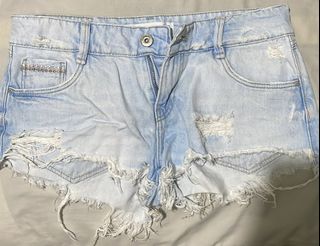 (Category: ) located in . Submitted by y1iin (Listing ID 1465425665, Image 1). Description: .