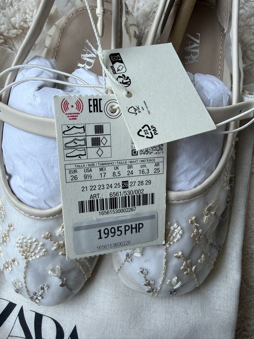Zara Mary Jane Shoes (Category: Babies & Kids Fashion) located in Malasiqui. Submitted by happymomma26 (Listing ID 1465517355, Image 3). Description: Got the wrong size - too big for my LO!.