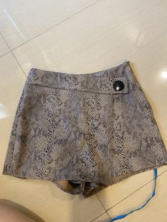 (Kategori: ) berada di . Dikirim oleh melshopaholic (ID iklan 1465412965, Gambar 1). Deskripsi: .