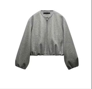 (Category: ) located in . Submitted by rikascloset1220 (Listing ID 1465519531, Image 1). Description: .