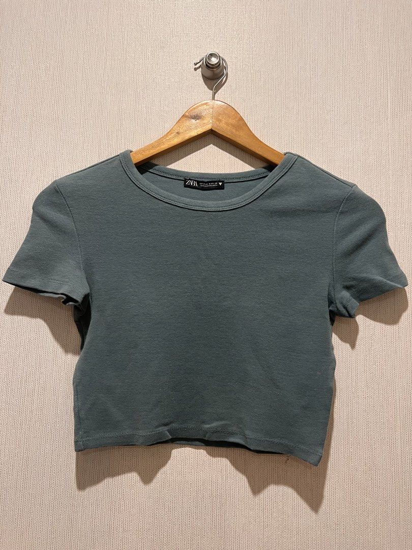 Zara Teal Cropped Top (Category: Shirts) located in Manila. Submitted by preloved_items122 (Listing ID 1465451414, Image 1). Description: .