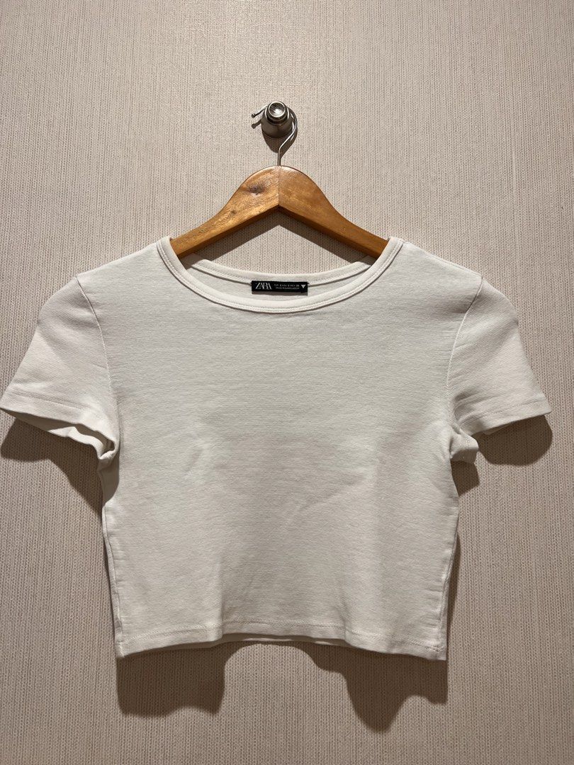 Zara White Cropped Top (Category: Shirts) located in Manila. Submitted by preloved_items122 (Listing ID 1465452801, Image 1). Description: .
