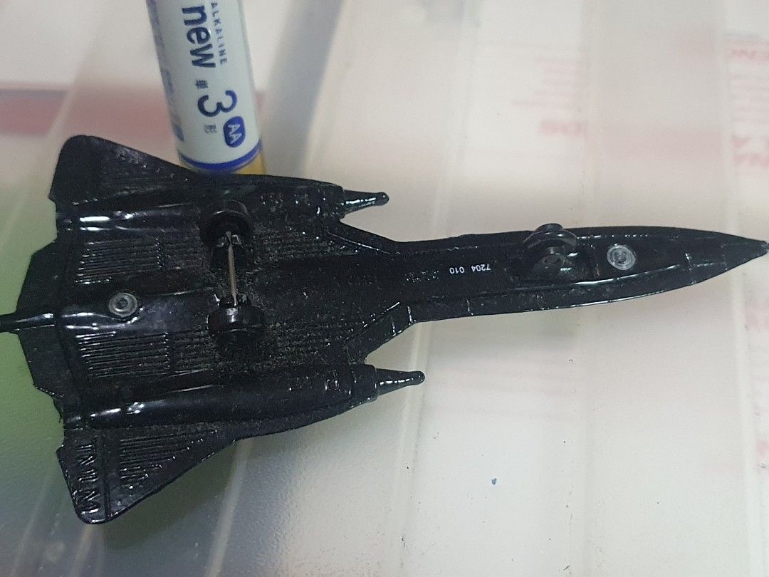 Zee A210 Lockheed SR-71 die-cast toy plane (Category: Vehicle & Diecast Models) located in Quezon City. Submitted by collectionneursonline88 (Listing ID 1465568430, Image 2). Description: 🔄 Meetups Balintawak Camachile 7/11 Quezon City 🛵 Shipping : - Lalamove ( except Provincial) - Flash Express - GogoExpress - LBC 📥 Payment : cash on meetups Gcash.