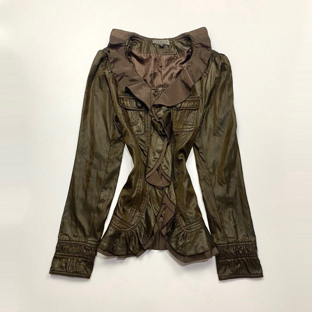 Zero 8 ruffle jacket (Category: Coats, Jackets and Outerwear) located in Dagupan City. Submitted by maxi.vint (Listing ID 1465494625, Image 1). Description: .