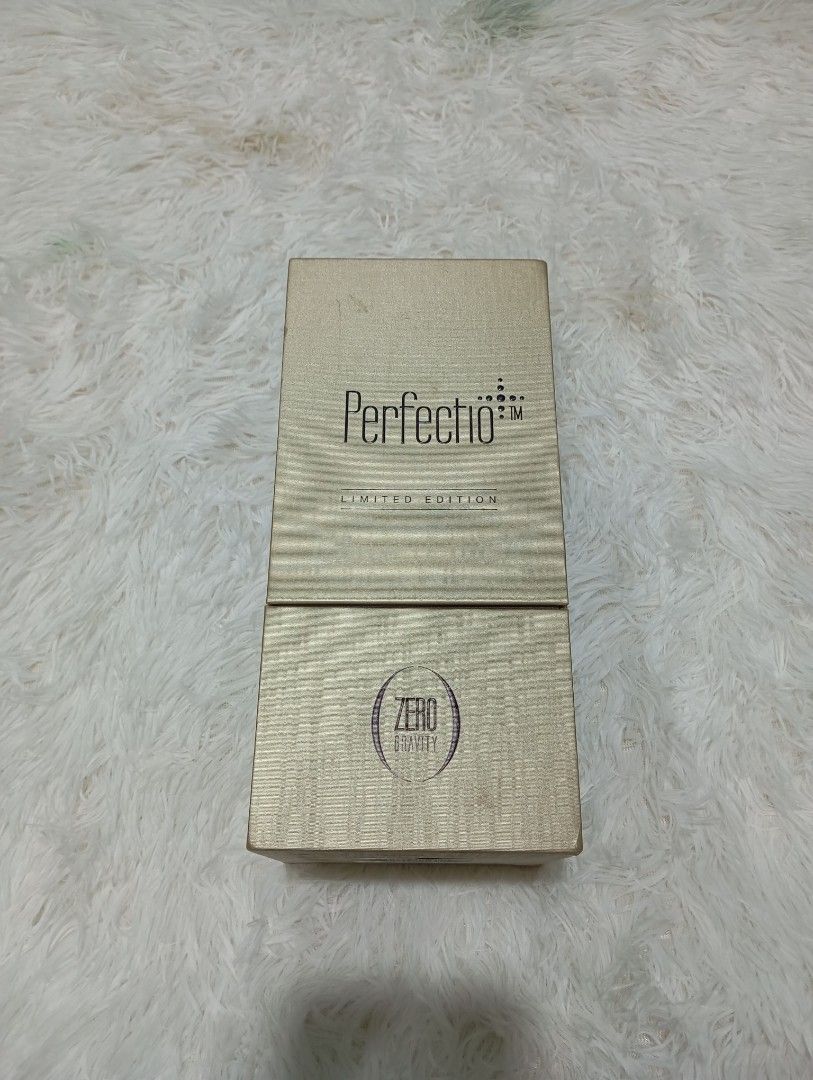 Zero Gravity Perfectio Limited Edition Skin Care Device (Category: Face Care) located in Quezon City. Submitted by thesecondmarketph (Listing ID 1465443334, Image 1). Description: - Limited edition Zero Gravity Perfectio skin care device in luxurious gold - Features advanced LED light therapy for glowing skin - Fully operational and tested, with indicator lights active - Includes original presentation box, charging cable, and charging stand base 
