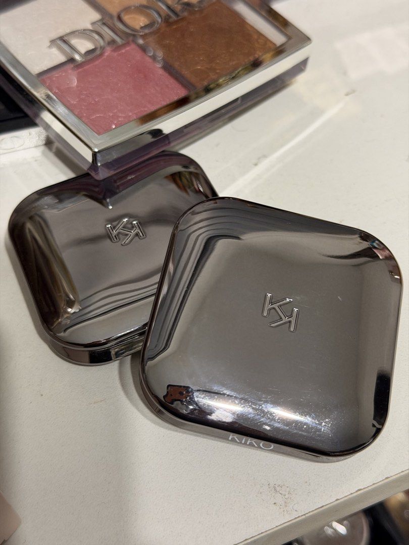 02 Kiko Milano Unlimited Blush (Category: Makeup) located in Valenzuela. Submitted by ashellay (Listing ID 1469350658, Image 1). Description: - Brand: Kiko Milano Unlimited Blush - Shade: 02 - Condition: Barely touched (stamp logo is still crisp) - Packaging: Sleek gunmetal compact with a built-in mirror - Size: Net weight 6g - Origin: Made in Italy - Rushed declutter, message for inquiries!.