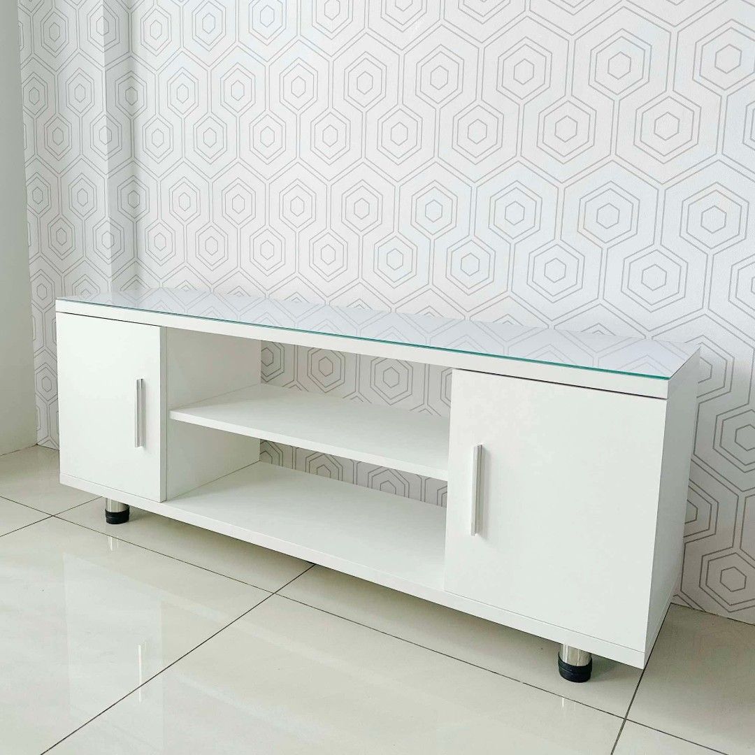 120cm White Trixie Tv Rack (Category: TV Consoles) located in Marikina City. Submitted by marcobarbado.cloud (Listing ID 1469283536, Image 2). Description: .