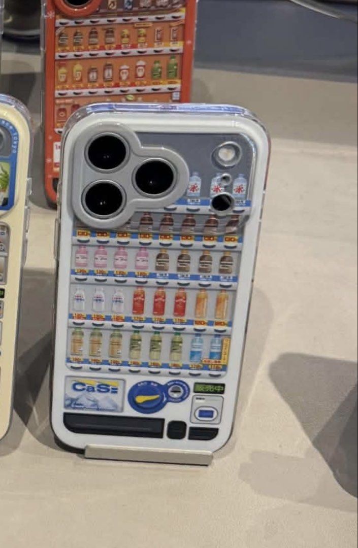 17 pro max caspace case (Category: Cases & Sleeves) located in Quezon City. Submitted by lapreluv (Listing ID 1469235443, Image 2). Description: Fitted only Purchased directly in Japan.