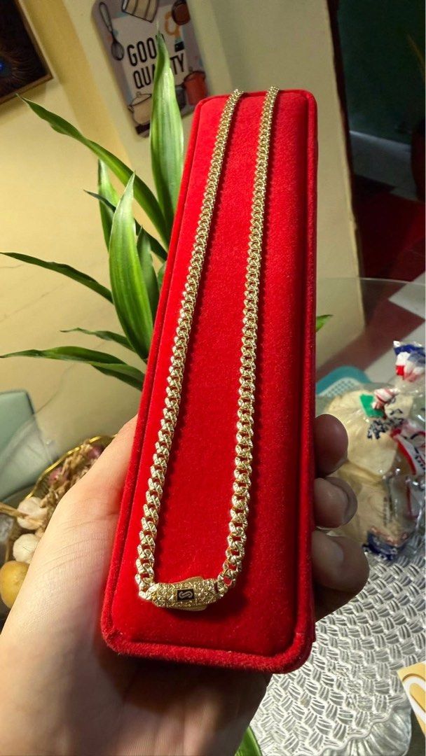 18K Gold Diacut Monaco Bracelet (Category: Jewelry) located in Manila. Submitted by glendimapi85259 (Listing ID 1469306710, Image 1). Description: 20 inches Almost new Simula binili hindi naman ginagamit check mopa No issue With certificate With original receipt 📍novaliches Bayan Meet or pick up Pass sa Buy n sell price Selling price 120k Nabili ko ng 130k Semi negotiable Ps. Kung personal use. Ito na hanap mo sure ka na prestined condition. Not