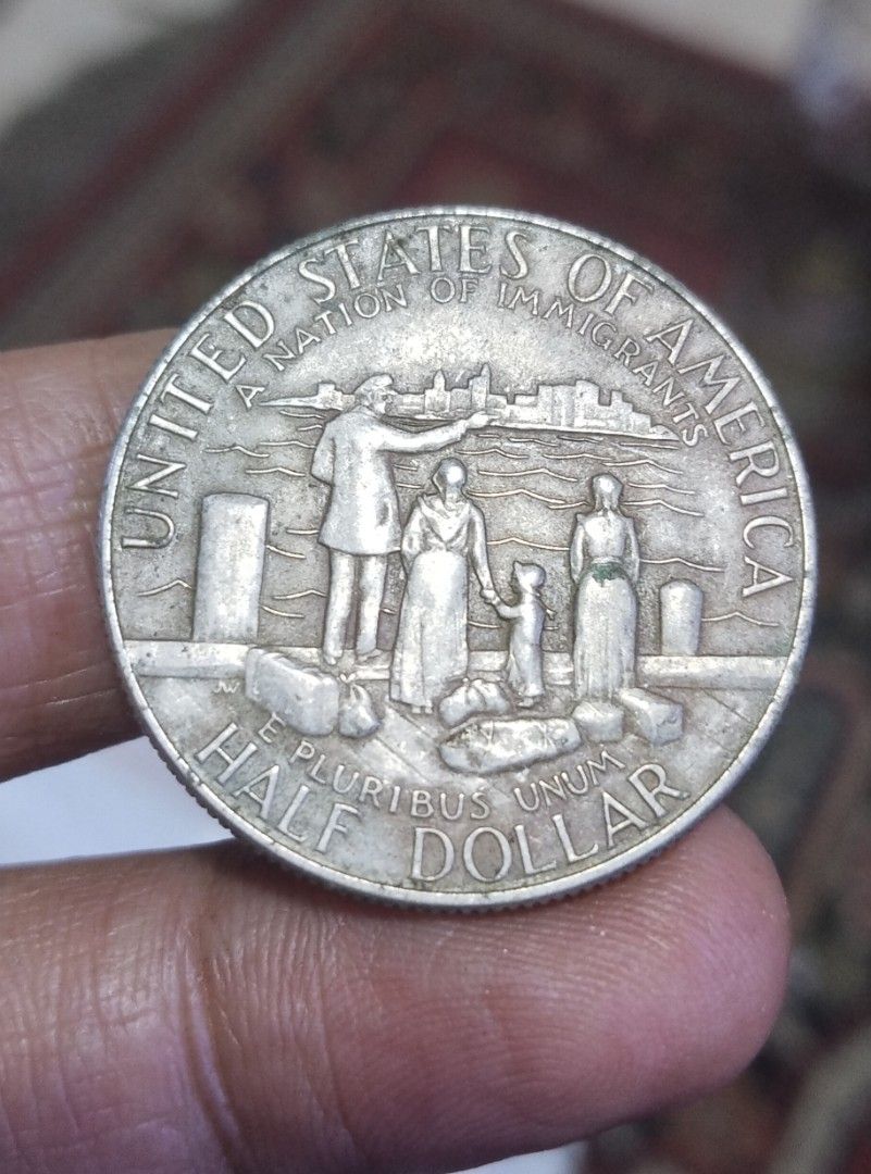 1986 Half Dollar (Category: Currency) located in Manila. Submitted by wildcrystal.3b537c (Listing ID 1469206407, Image 1). Description: .