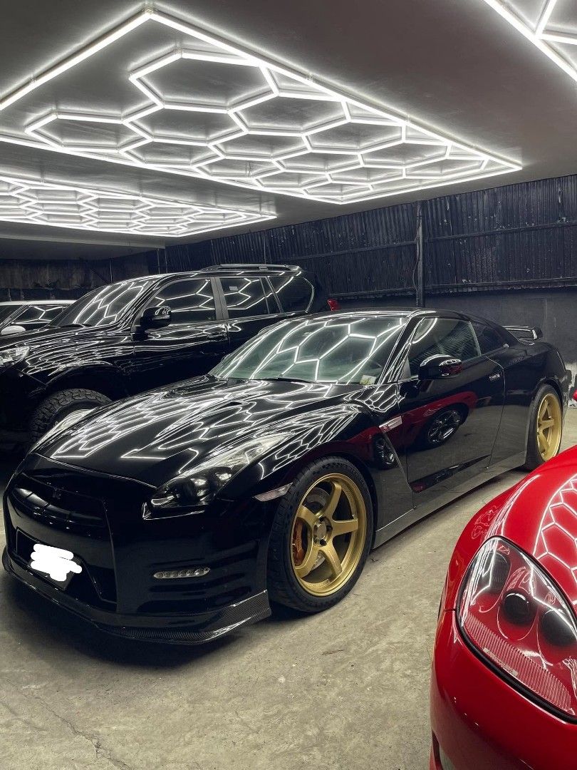 2009 GTR R35 (Category: Announcements) located in Cavite. Submitted by eyamvillag08141 (Listing ID 1469305337, Image 1). Description: 🔥2009 GTR R35 10K ODO ONLY🔥.