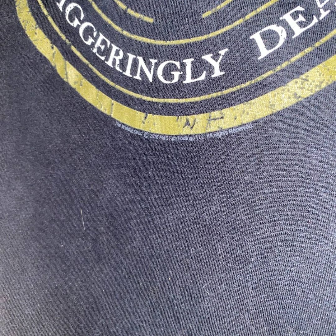 2016 The Walking Dead Walkers Shirt (Category: Tshirts & Polo Shirts ) located in Legazpi City. Submitted by southeastjunkies (Listing ID 1469303916, Image 3). Description: Y2K The Walking Dead Shirt (Dated 2016, Licensed to AMC) 21x28 (Large) .