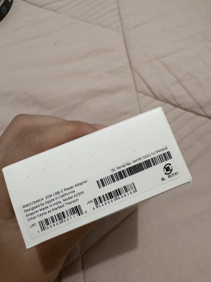 20W Apple Adapter ORIG from POWERMAC (Category: Chargers & Cables) located in Manila. Submitted by jmlois (Listing ID 1469349359, Image 3). Description: Brand new sealed 20W from Powermac (can send proof/receipt).