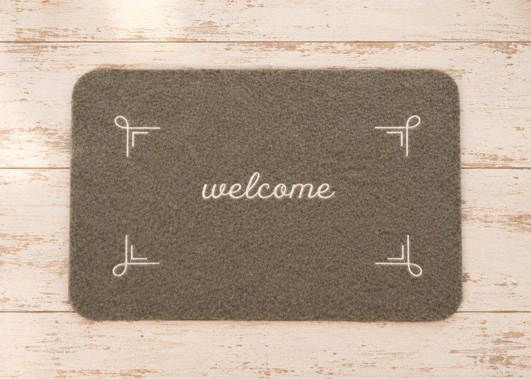 20”x14 floor mat (Category: Other Home Decor) located in Dipolog. Submitted by playmatesfriend.ph (Listing ID 1469164819, Image 1). Description: .