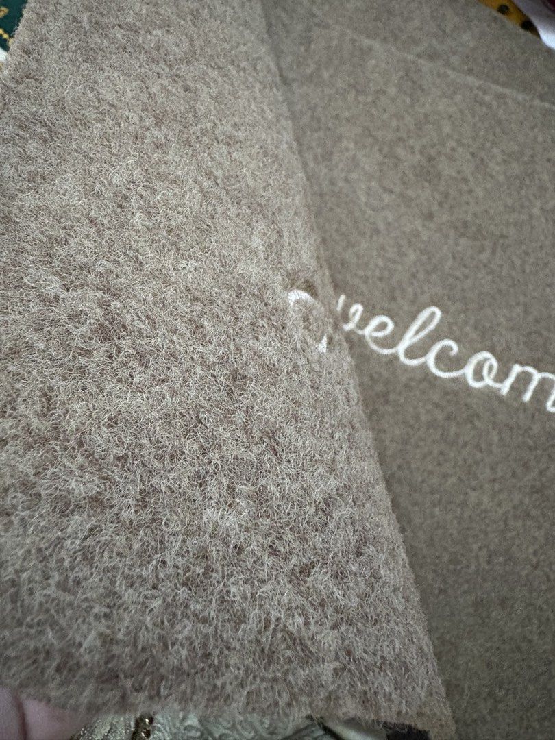 20”x14 floor mat (Category: Other Home Decor) located in Dipolog. Submitted by playmatesfriend.ph (Listing ID 1469164819, Image 2). Description: .